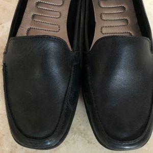 Easy Spirit Black Loafers - 8M